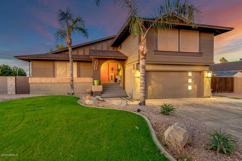 2936 E Garnet Cir, Mesa, AZ 85204 photo 2