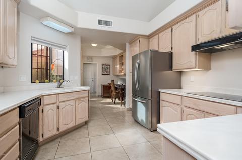 1700 E Lakeside Dr #32, Gilbert, AZ 85234 photo 13