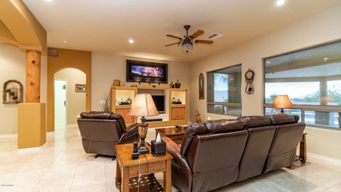231 E Desert Hills Dr, Phoenix, AZ 85086 photo 9