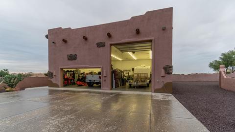 231 E Desert Hills Dr, Phoenix, AZ 85086 photo 3