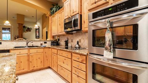 231 E Desert Hills Dr, Phoenix, AZ 85086 photo 21
