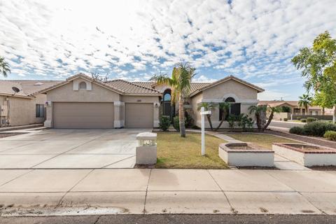 2601 E Harwell Rd, Gilbert, AZ 85234 photo 1
