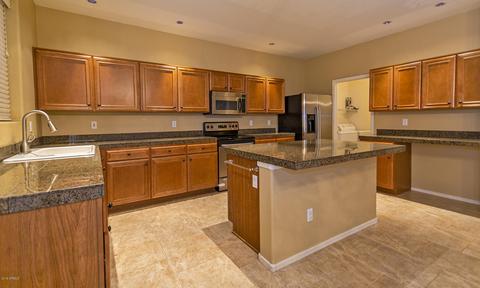 1838 E Patrick Ln, Phoenix, AZ 85024 photo 3