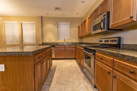 1838 E Patrick Ln, Phoenix, AZ 85024 photo 4