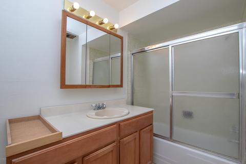2930 E Cactus Rd, Phoenix, AZ 85032 photo 11