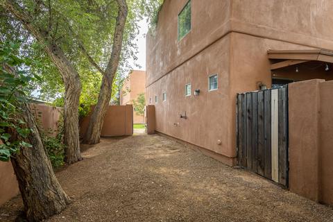 3730 E Mitchell Dr, Phoenix, AZ 85018 photo 26