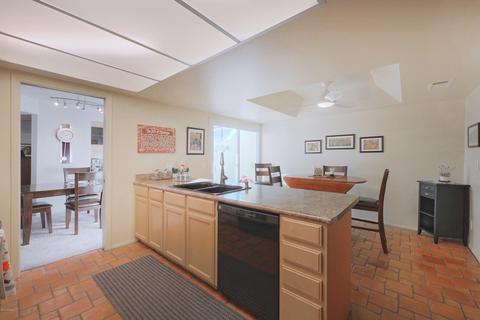 819 E Corte Oro --, Phoenix, AZ 85020 photo 8
