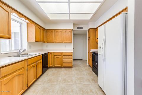 8257 E Milagro Ave, Mesa, AZ 85209 photo 3