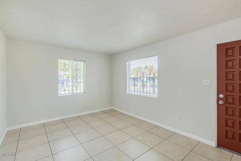 7040 N 24th Ave, Phoenix, AZ 85021 photo 3