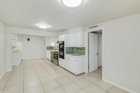 7040 N 24th Ave, Phoenix, AZ 85021 photo 7