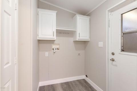 2437 W Cody St, Apache Junction, AZ 85120 photo 8