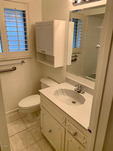3294 E Camelback Rd, Phoenix, AZ 85018 photo 11