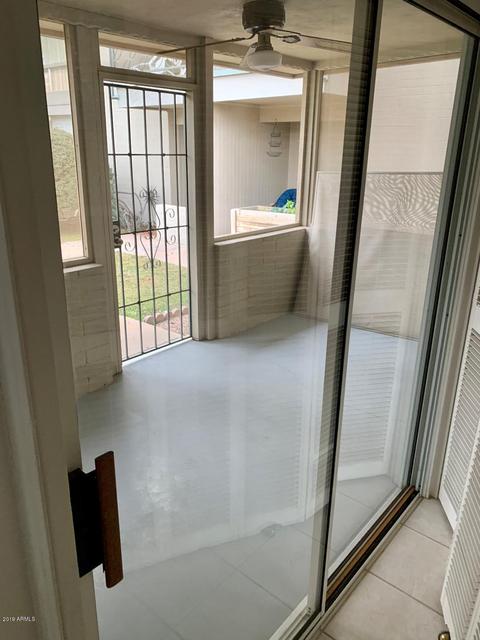3294 E Camelback Rd, Phoenix, AZ 85018 photo 18