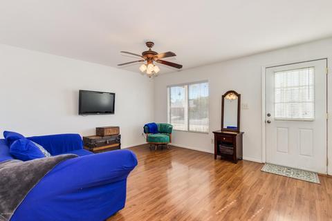 4216 E Winnetka Dr, Phoenix, AZ 85044 photo 4