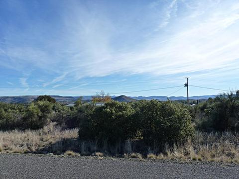 20591 E Cedar Canyon Dr #198, Mayer, AZ 86333