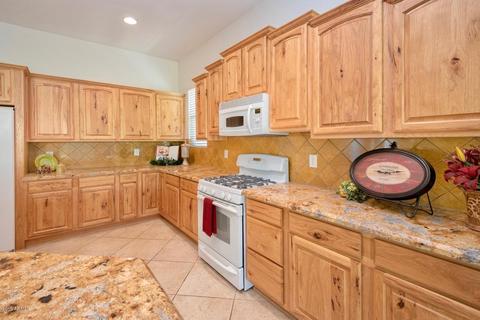 4686 E Blue Spruce Ln, Gilbert, AZ 85298 photo 12