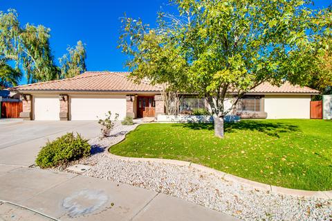 526 E Terrace Ave, Gilbert, AZ 85234 photo 2