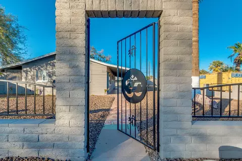 1838 E Oak St, Phoenix, AZ 85006 photo 6