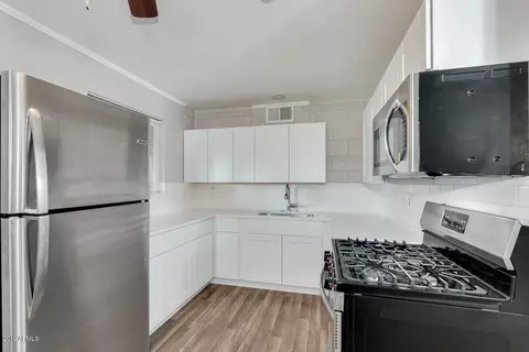 1838 E Oak St, Phoenix, AZ 85006 photo 13