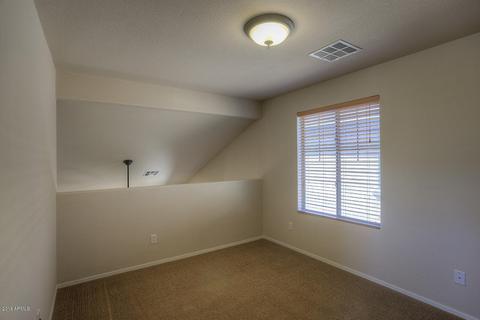 3712 E Kerry Ln, Phoenix, AZ 85050 photo 9