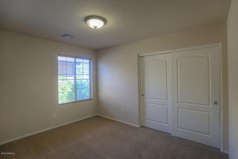 3712 E Kerry Ln, Phoenix, AZ 85050 photo 10