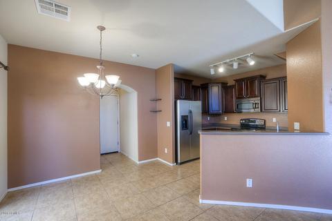 3712 E Kerry Ln, Phoenix, AZ 85050 photo 4