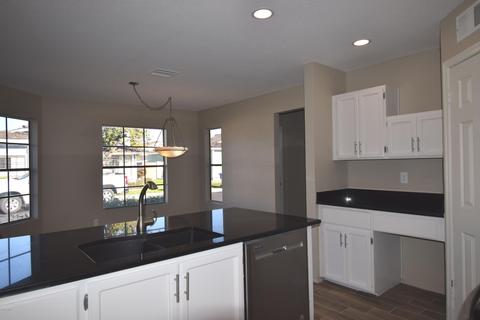 221 E Danbury Rd, Phoenix, AZ 85022 photo 12