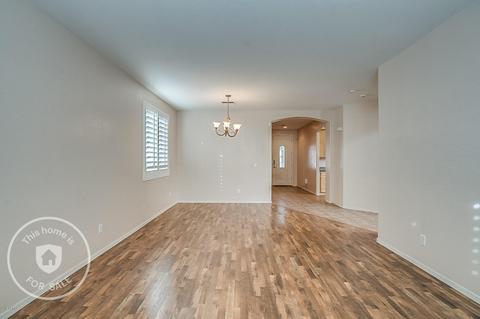 10423 E Knowles Ave, Mesa, AZ 85209 photo 2