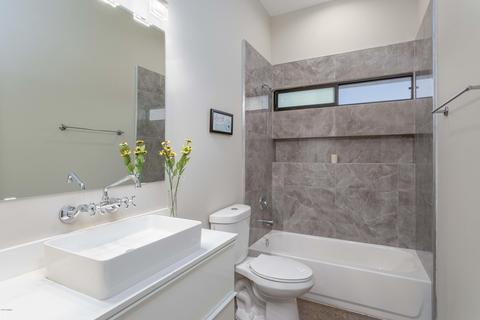 6846 N 13th Pl, Phoenix, AZ 85014 photo 13