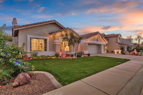 2319 E Indigo Bay Dr, Gilbert, AZ 85234 photo 2