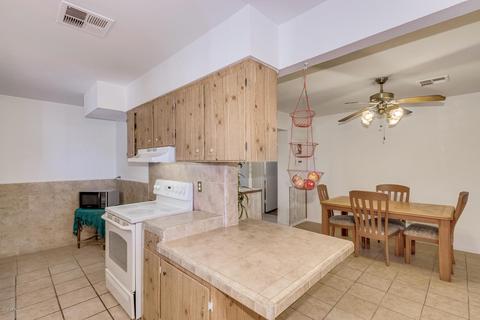 548 E Franklin Ave E, Mesa, AZ 85204 photo 9