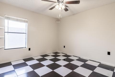 8055 E Fox St, Mesa, AZ 85207 photo 17