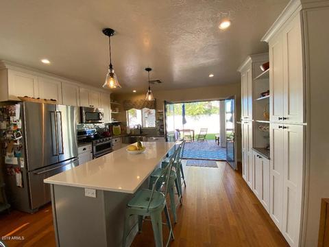 2446 E Harrison Ct, Gilbert, AZ 85295 photo 4
