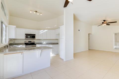 1339 E Angela Dr, Phoenix, AZ 85022 photo 5