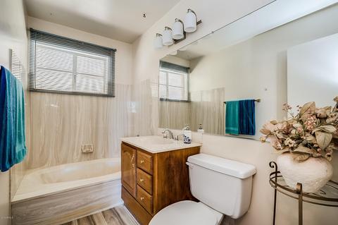 1745 E Lynne Ln, Phoenix, AZ 85042 photo 10