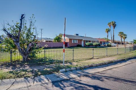 1745 E Lynne Ln, Phoenix, AZ 85042 photo 2