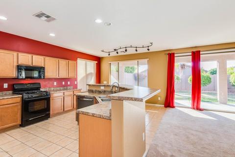 2415 W Eagle Feather Rd, Phoenix, AZ 85085 photo 4