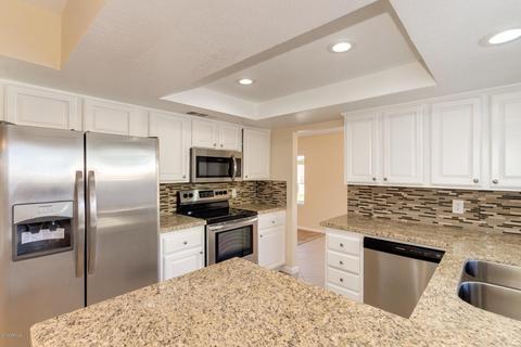 3126 W Juniper Ave, Phoenix, AZ 85053 photo 2