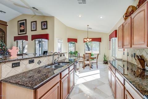 1219 E Mary Ln, Gilbert, AZ 85295 photo 8
