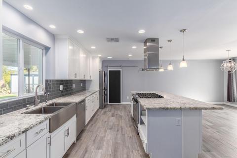 4256 E Mercer Ln, Phoenix, AZ 85028 photo 8