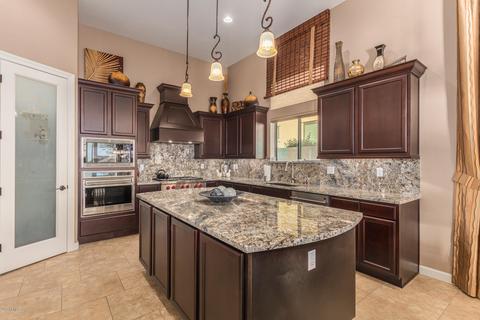 8421 E Leonora St, Mesa, AZ 85207 photo 6