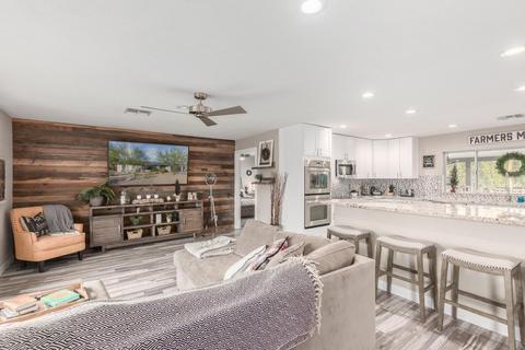 2702 E Cannon Dr, Phoenix, AZ 85028 photo 10