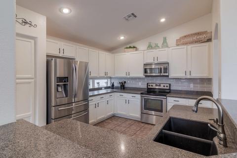 10230 E Osage Ave, Mesa, AZ 85212 photo 8
