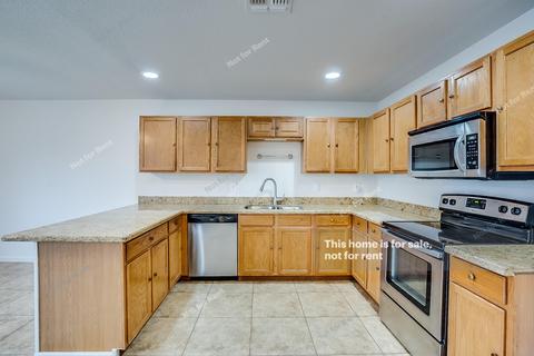 4238 E Apollo Rd, Phoenix, AZ 85042 photo 3