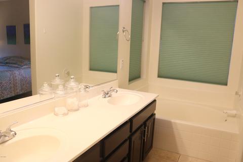 3238 E Blackhawk Dr, Phoenix, AZ 85050 photo 18