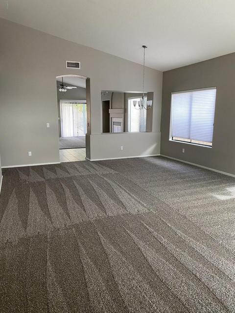 3928 E Kerry Ln, Phoenix, AZ 85050 photo 3