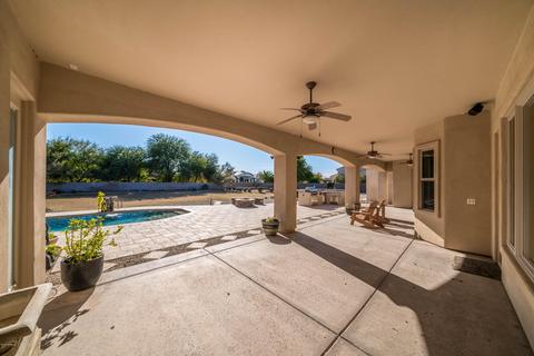 2083 E Sanoque Blvd, Gilbert, AZ 85298 photo 47