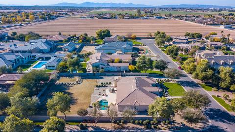 2083 E Sanoque Blvd, Gilbert, AZ 85298 photo 7