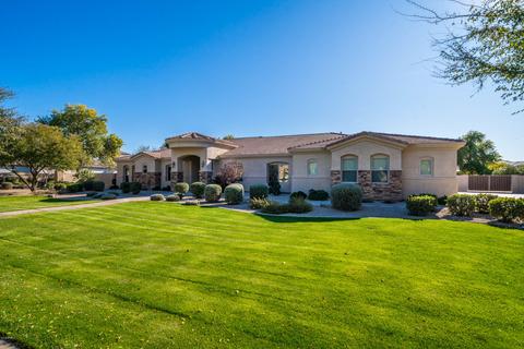 2083 E Sanoque Blvd, Gilbert, AZ 85298 photo 5