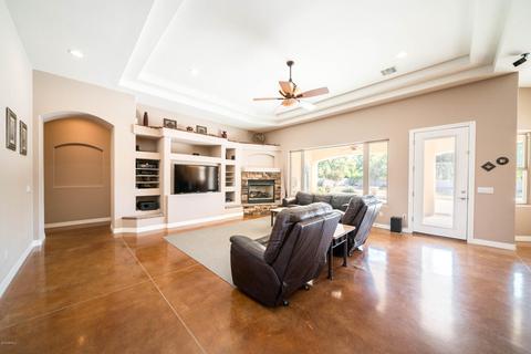 2083 E Sanoque Blvd, Gilbert, AZ 85298 photo 16